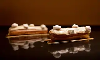 Eclair au chocolat